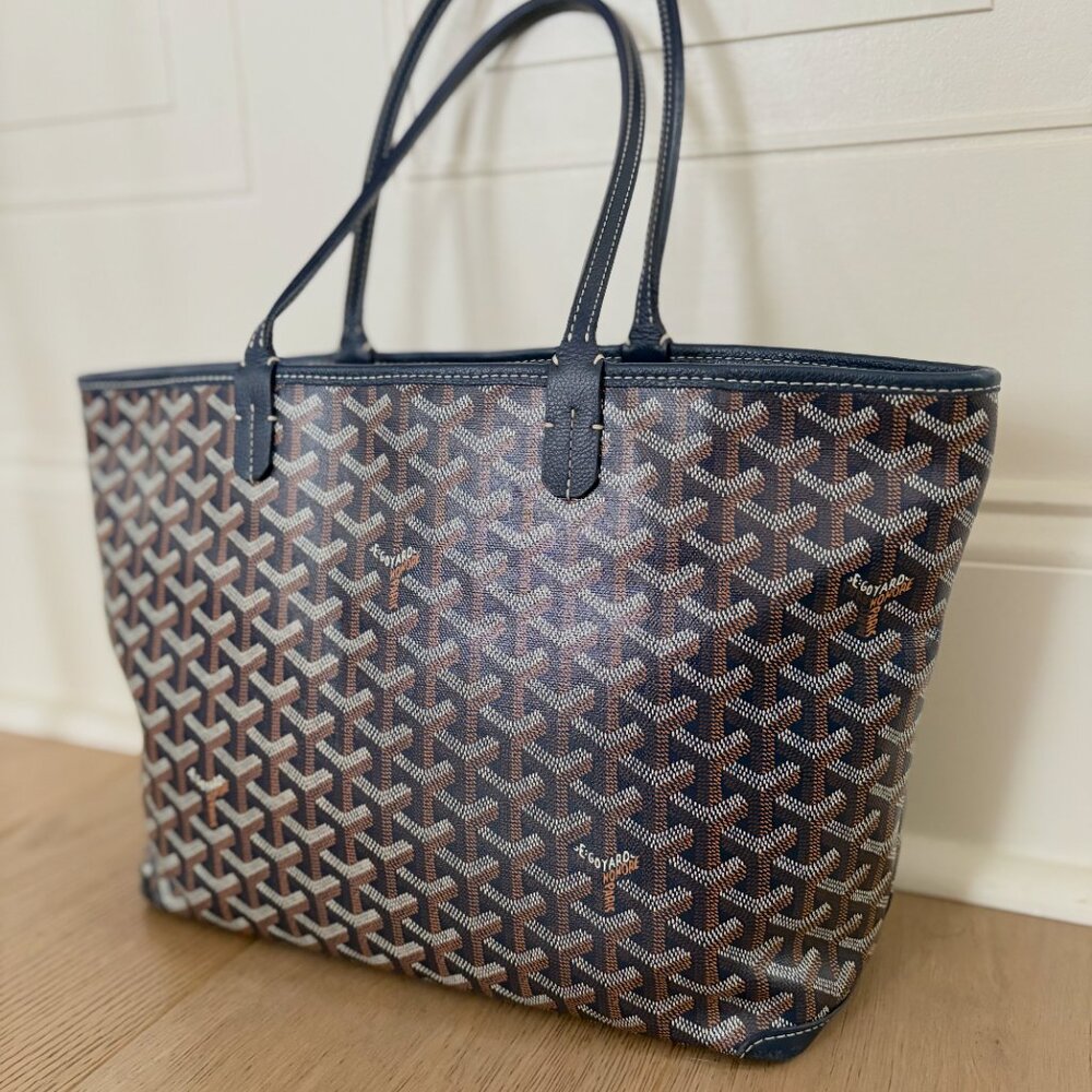 Authentic Goyard Artois PM Tote in Navy Blue – Lightly Used - Picture 4 of 9